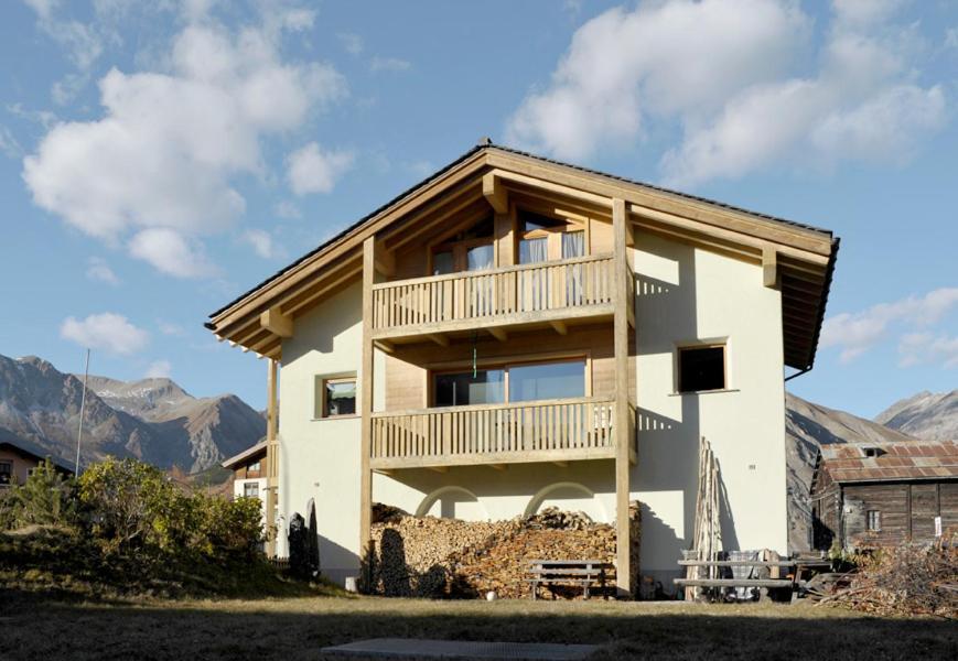 Chalet Italo Apartment Livigno Exterior photo